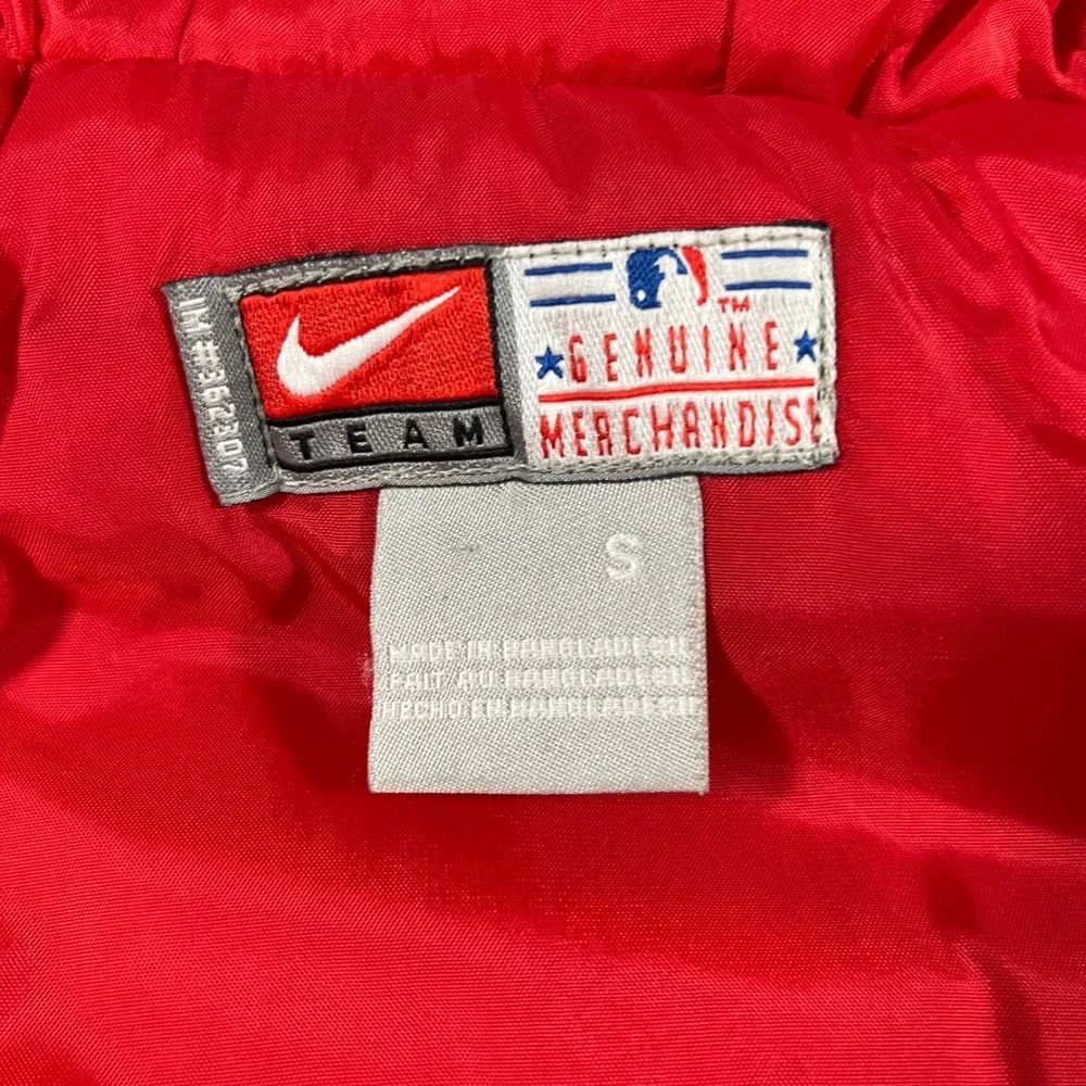 Kids Red Nike Boston Red Sox Puffer Jacket Size‎ S Hooded